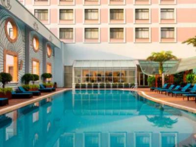outdoor pool - hotel sheraton saigon hotel and towers - ho chi minh, vietnam