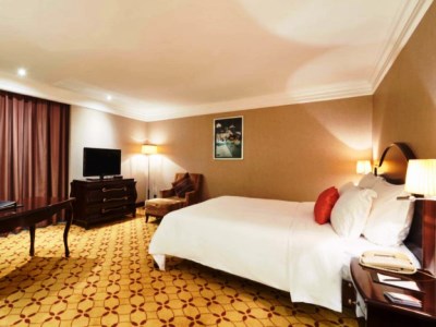 bedroom 1 - hotel eastin grand saigon - ho chi minh, vietnam