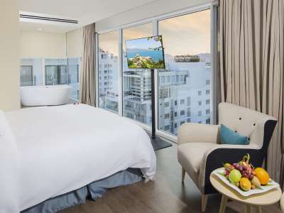 bedroom - hotel liberty central - nha trang, vietnam