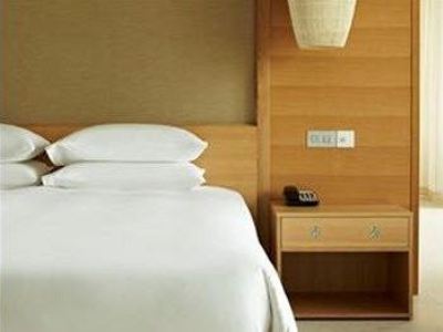 bedroom - hotel hyatt regency danang - danang, vietnam