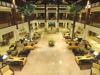 lobby - hotel furama resort - danang, vietnam