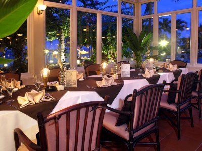 restaurant - hotel furama resort - danang, vietnam