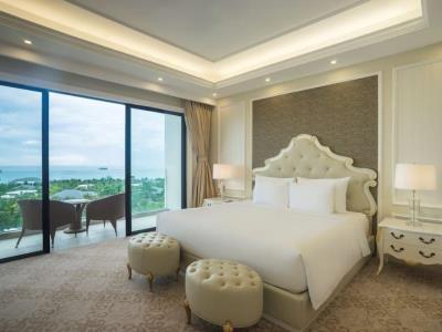 suite - hotel radisson blu resort phu quoc - phu quoc, vietnam