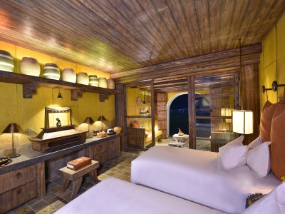 bedroom 1 - hotel legacy yen tu - mgallery by sofitel - uong bi, vietnam